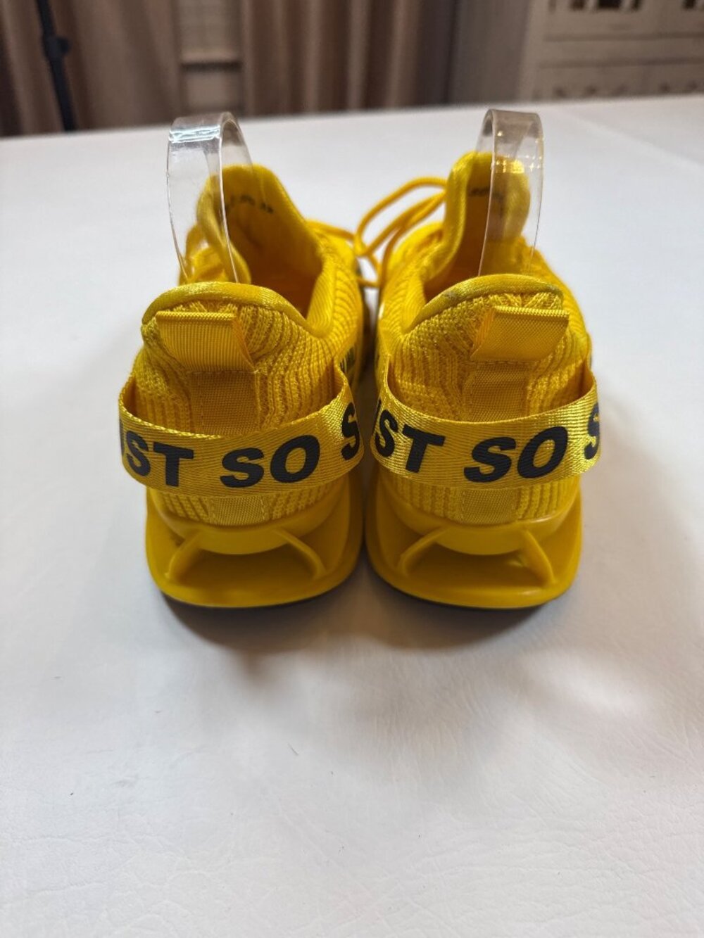 Just So Mens US 9 Lightweight Yellow Walking Sneakers With Strap Detail - Picture 7 of 8